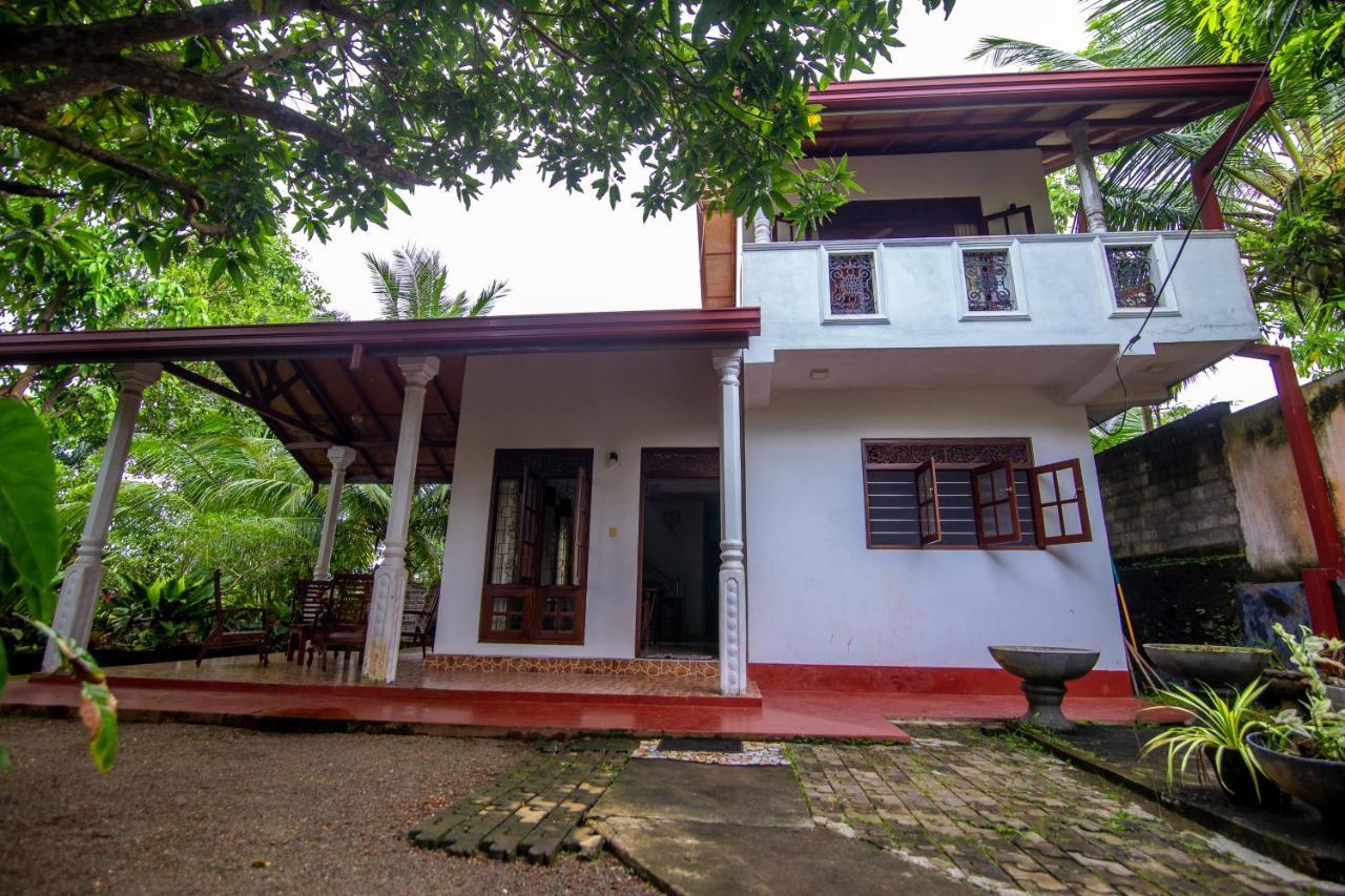 Mountain Gem Villa Hikkaduwa Exterior foto