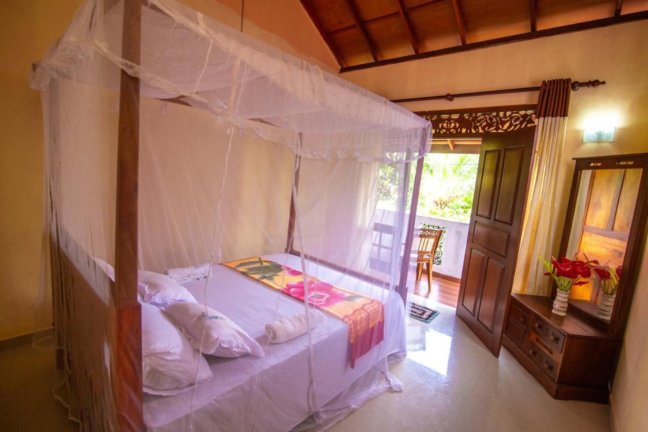 Mountain Gem Villa Hikkaduwa Exterior foto